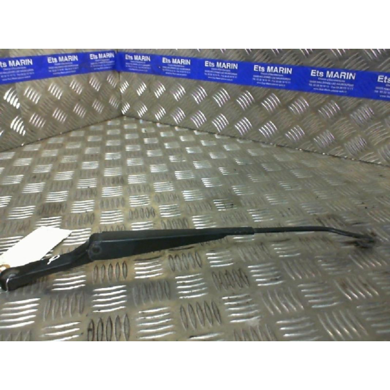 Bras essuie glace avant droit VOLKSWAGEN CADDY 2 Photo n°1