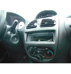 Bras essuie glace avant droit PEUGEOT 206