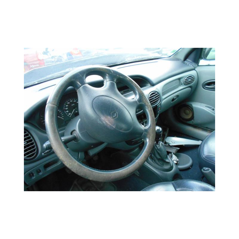 Custode arriere gauche RENAULT MEGANE 1 Photo n°6