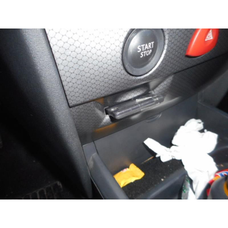 Bouton de warning RENAULT MEGANE 2 Photo n°9