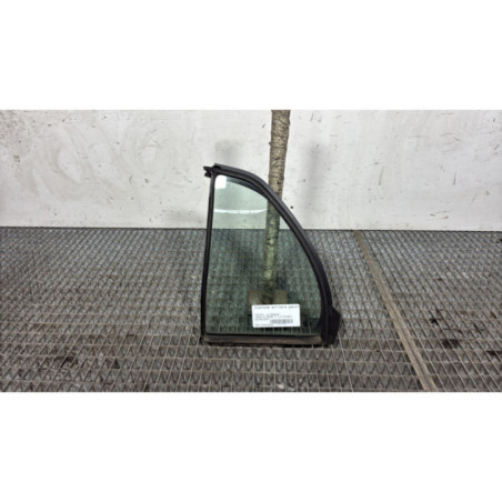 Custode arriere gauche (porte) TOYOTA YARIS 2 Photo n°1