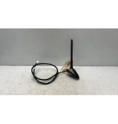Antenne TOYOTA YARIS 3 Photo n°1
