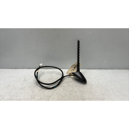 Antenne TOYOTA YARIS 3 Photo n°1
