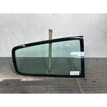Custode arriere droit RENAULT CLIO 2 Photo n°1