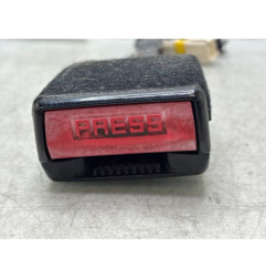 Attache ceinture avant gauche PEUGEOT 308 1 SW Photo n°1