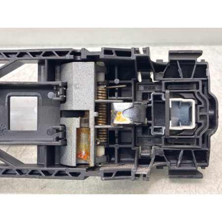 Poignee porte avant droit AUDI Q2