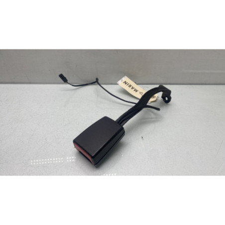 Attache ceinture avant droit VOLKSWAGEN TOURAN 2 Photo n°1
