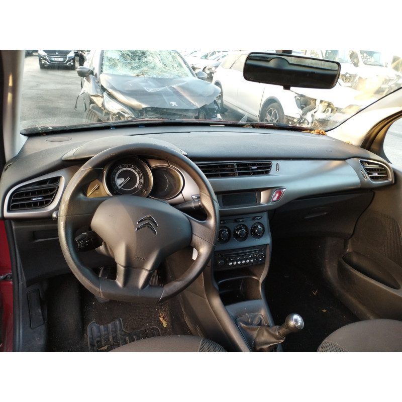 Feu arriere secondaire droit (feux) CITROEN C3 2 Photo n°20