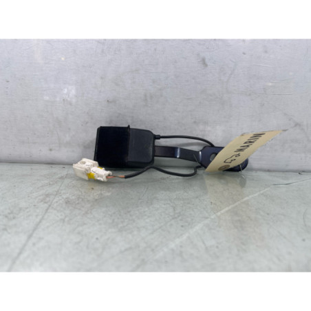 Attache ceinture avant gauche PEUGEOT 207 Photo n°1