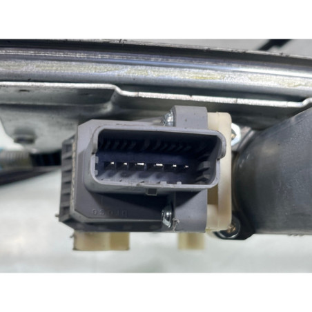Leve vitre electrique avant gauche PEUGEOT 607