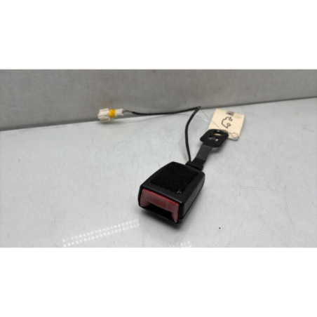 Attache ceinture avant droit CITROEN DS3 Photo n°1