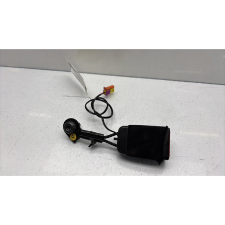 Attache ceinture arriere droit OPEL MERIVA B Photo n°1