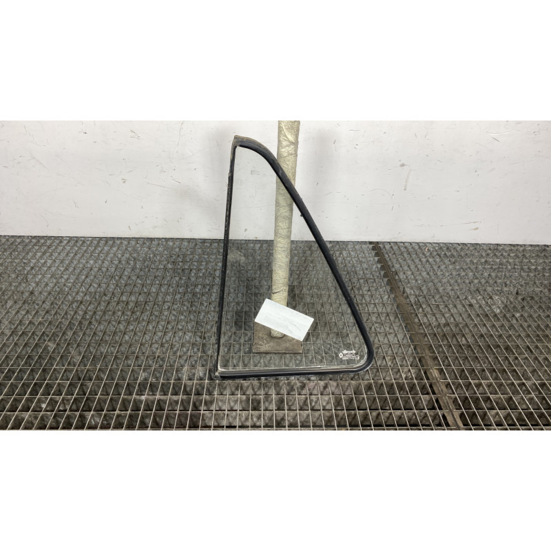 Custode arriere droit (porte) RENAULT SUPER 5 Photo n°4