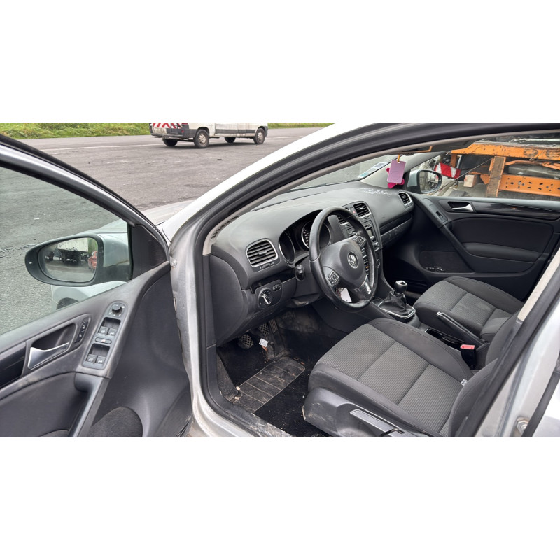 Feu arriere secondaire droit (feux) VOLKSWAGEN GOLF 6 Photo n°12