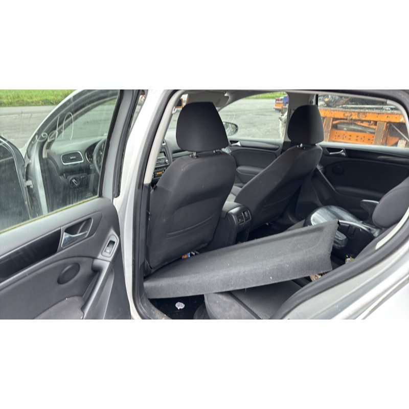 Feu arriere secondaire droit (feux) VOLKSWAGEN GOLF 6 Photo n°13