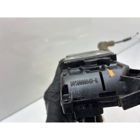 Serrure avant droit RENAULT LAGUNA 3