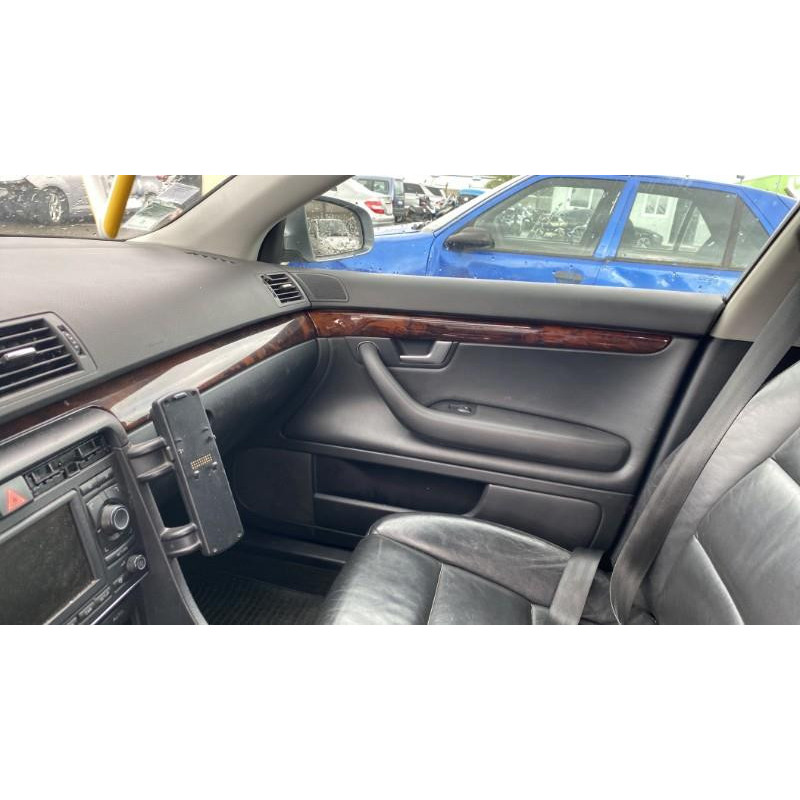 Feu arriere secondaire gauche (feux) AUDI A4 2 Photo n°9