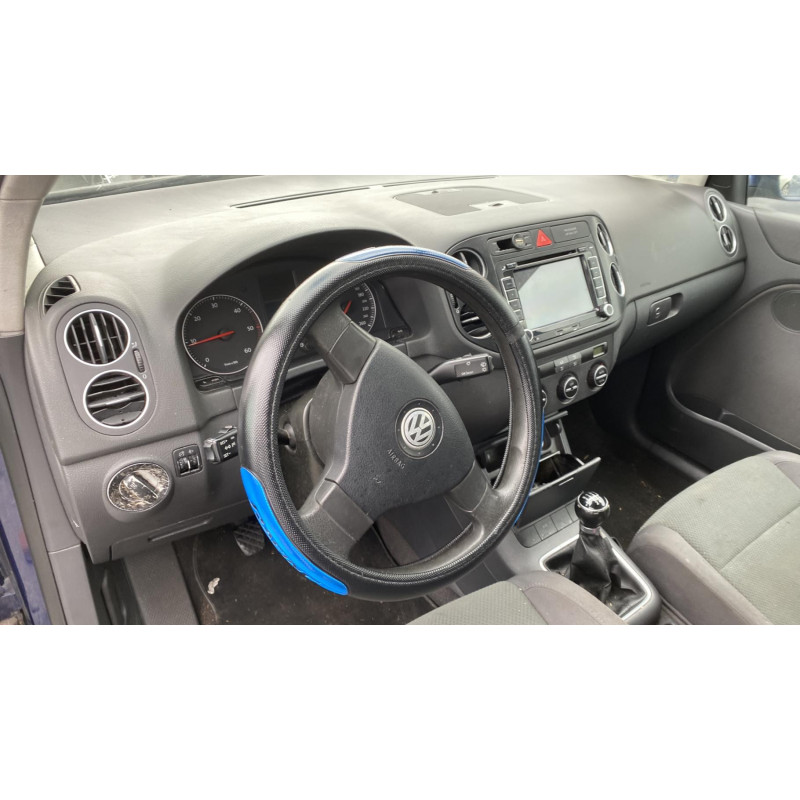 Feu arriere secondaire gauche (feux) VOLKSWAGEN GOLF PLUS Photo n°18