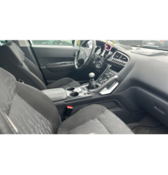 Feu arriere secondaire gauche (feux) PEUGEOT 3008 1