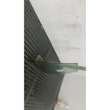 Custode arriere gauche (porte) MERCEDES CLASSE E 210 Photo n°1