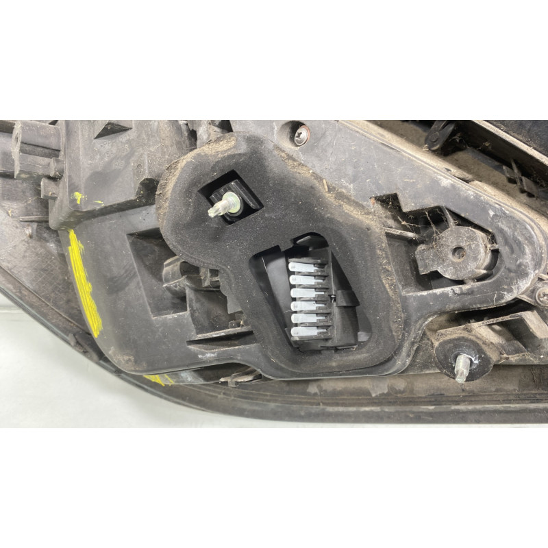 Feu arriere principal droit (feux) OPEL ASTRA H Photo n°3
