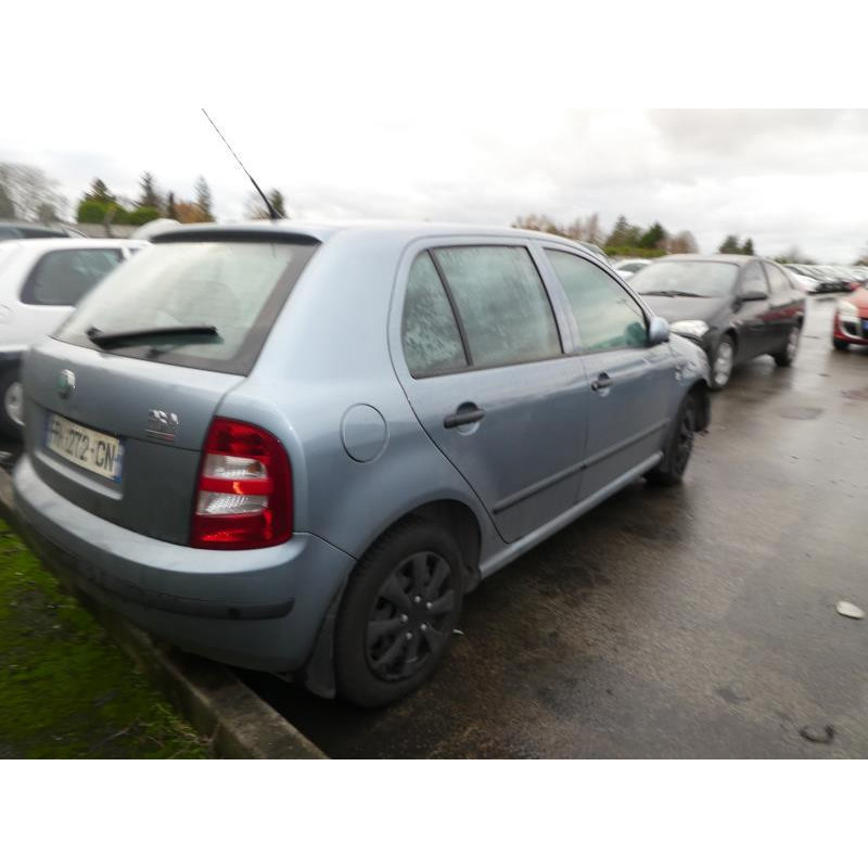 Feu arriere principal droit (feux) SKODA FABIA 1 Photo n°2