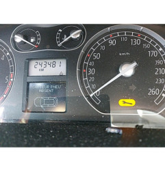 Feu arriere secondaire droit (feux) RENAULT LAGUNA 2