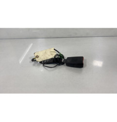 Attache ceinture avant droit VOLKSWAGEN POLO 5 Photo n°1