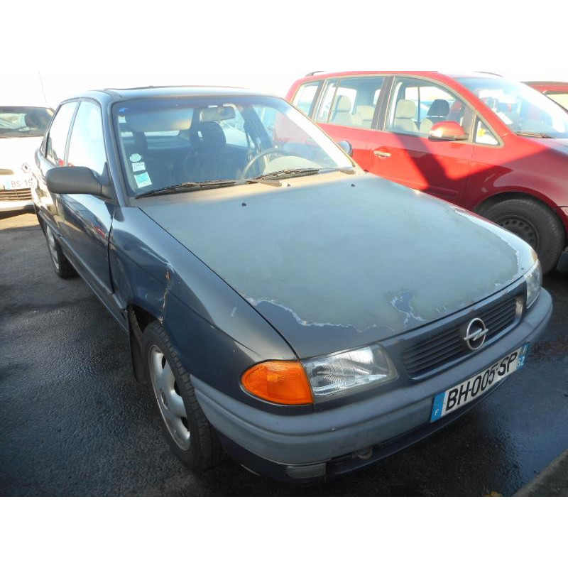 Feu arriere principal gauche (feux) OPEL ASTRA F Photo n°4