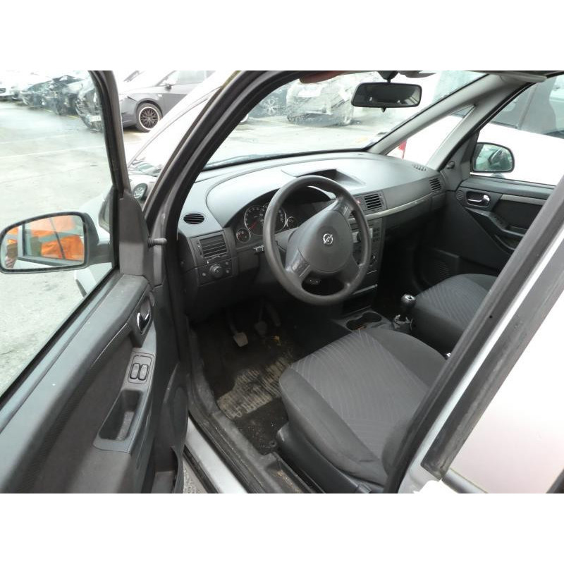 Feu arriere principal droit (feux) OPEL MERIVA A Photo n°14