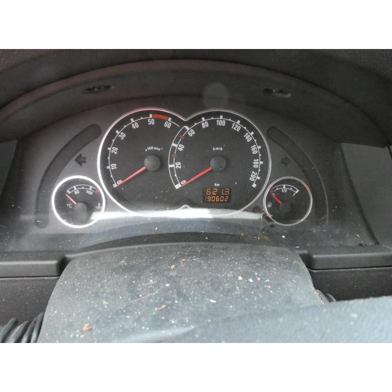 Feu arriere principal droit (feux) OPEL MERIVA A Photo n°20