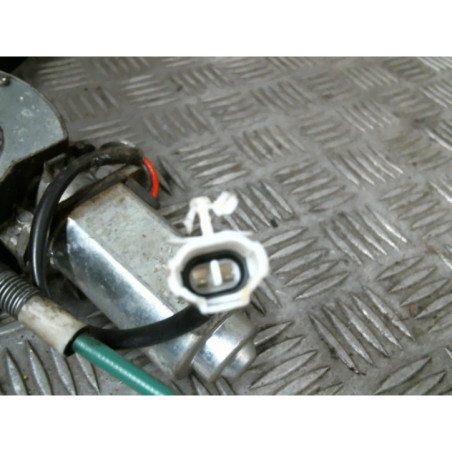 Leve vitre electrique avant gauche OPEL AGILA A Photo n°1
