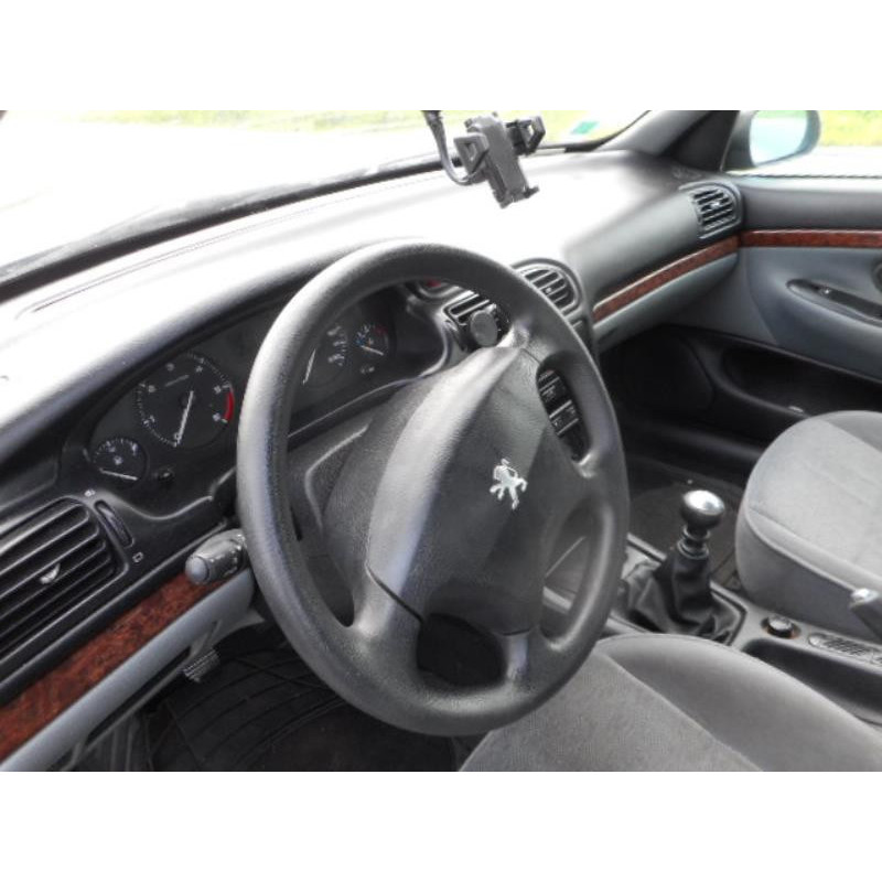 Custode arriere gauche (porte) PEUGEOT 406 Photo n°7