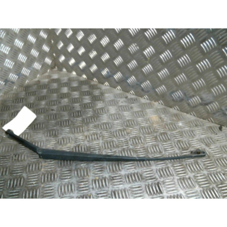 Bras essuie glace avant droit AUDI A6 2 Photo n°1