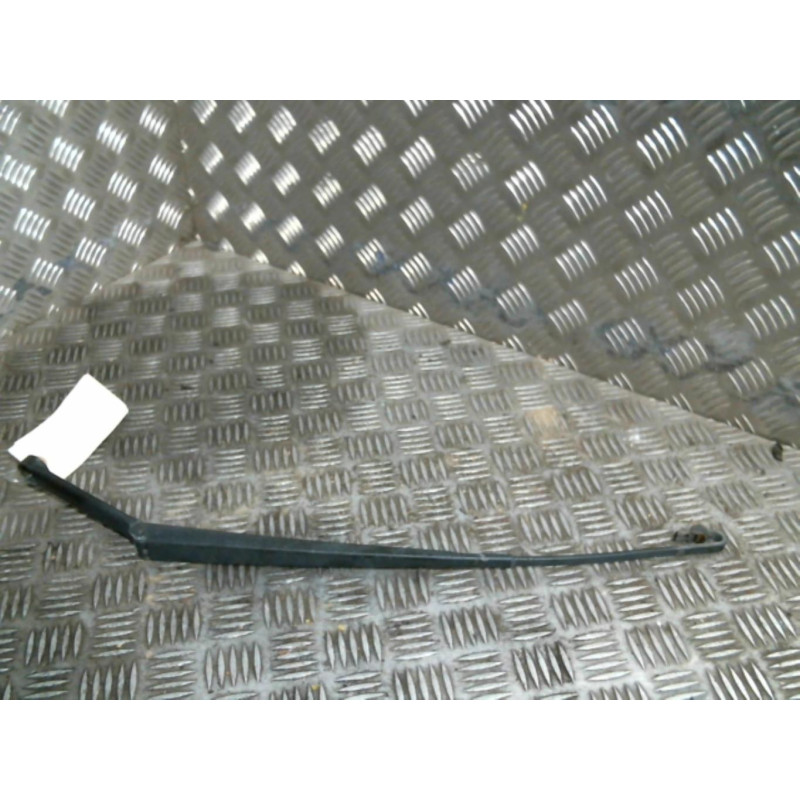 Bras essuie glace avant droit AUDI A6 2 Photo n°1