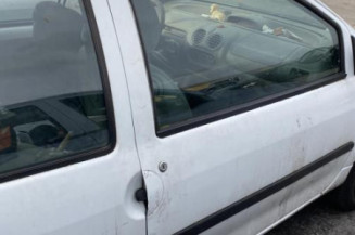 Pare choc avant RENAULT TWINGO 1