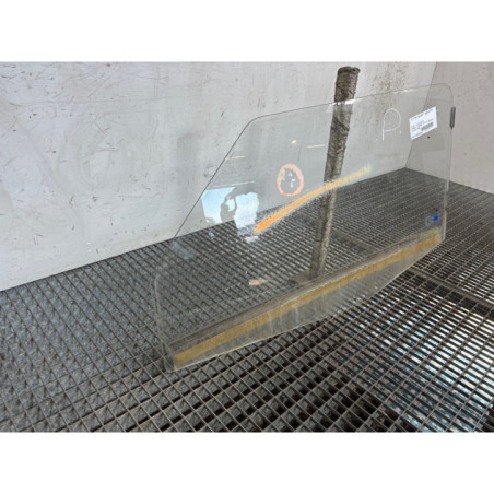 Vitre avant gauche FIAT PANDA 1