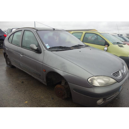 Ceinture arriere droit RENAULT MEGANE 1