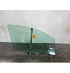 Vitre avant gauche PEUGEOT 207