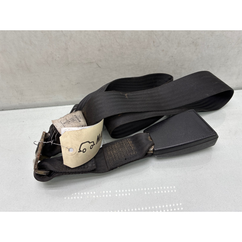 Attache ceinture arriere droit MERCEDES 200 W123 Photo n°3