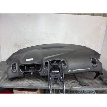 Planche de bord complete RENAULT GRAND SCENIC 4 Photo n°1