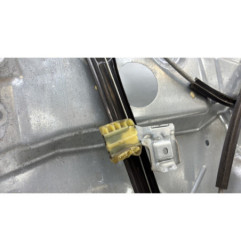 Leve vitre electrique avant droit VOLKSWAGEN POLO 4