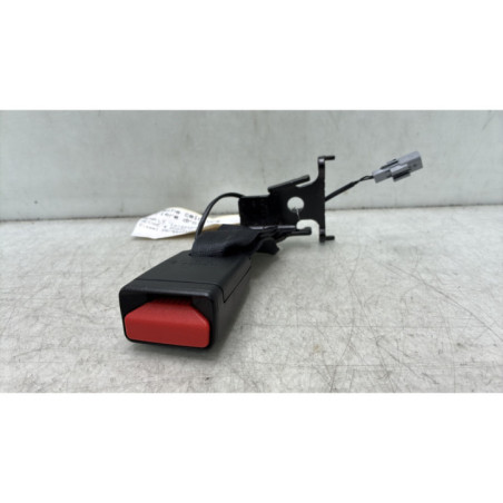 Attache ceinture arriere droit RENAULT MEGANE 4 Photo n°1