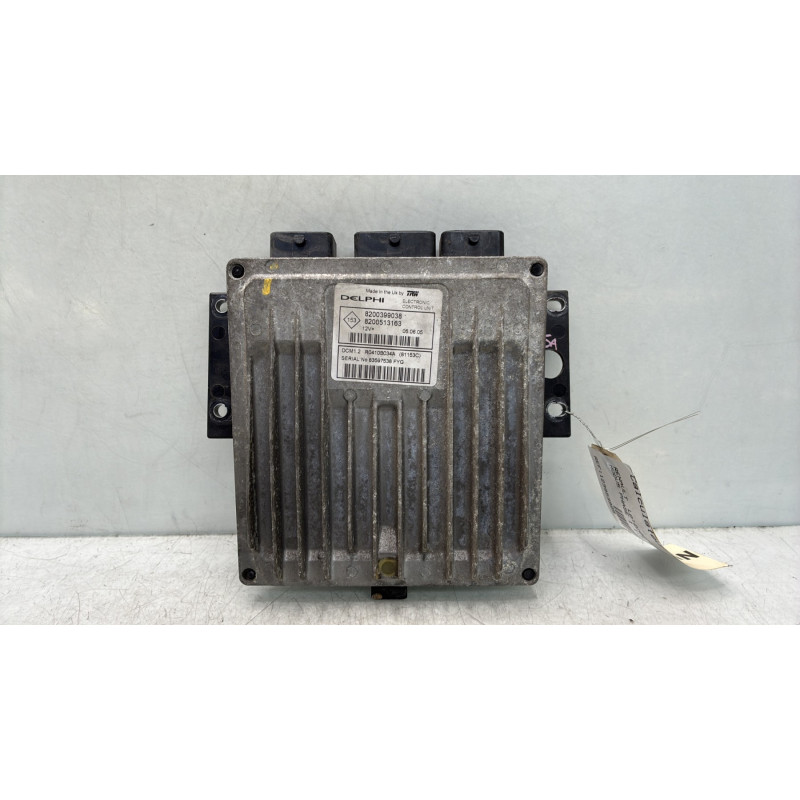 Calculateur moteur RENAULT MODUS Photo n°1