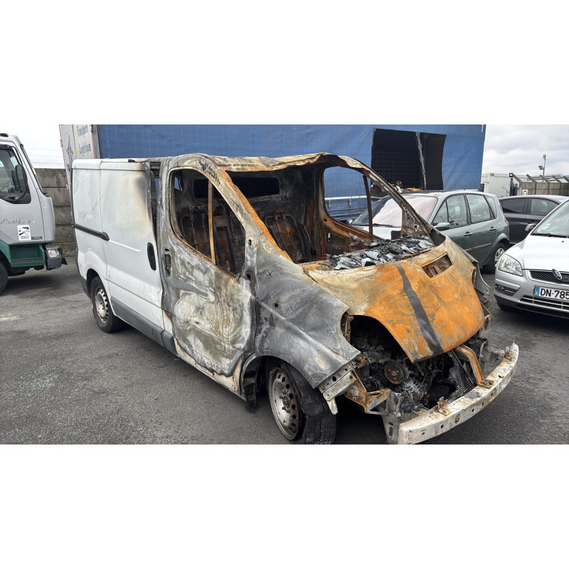Eclairage de plaque RENAULT TRAFIC 2 Photo n°5