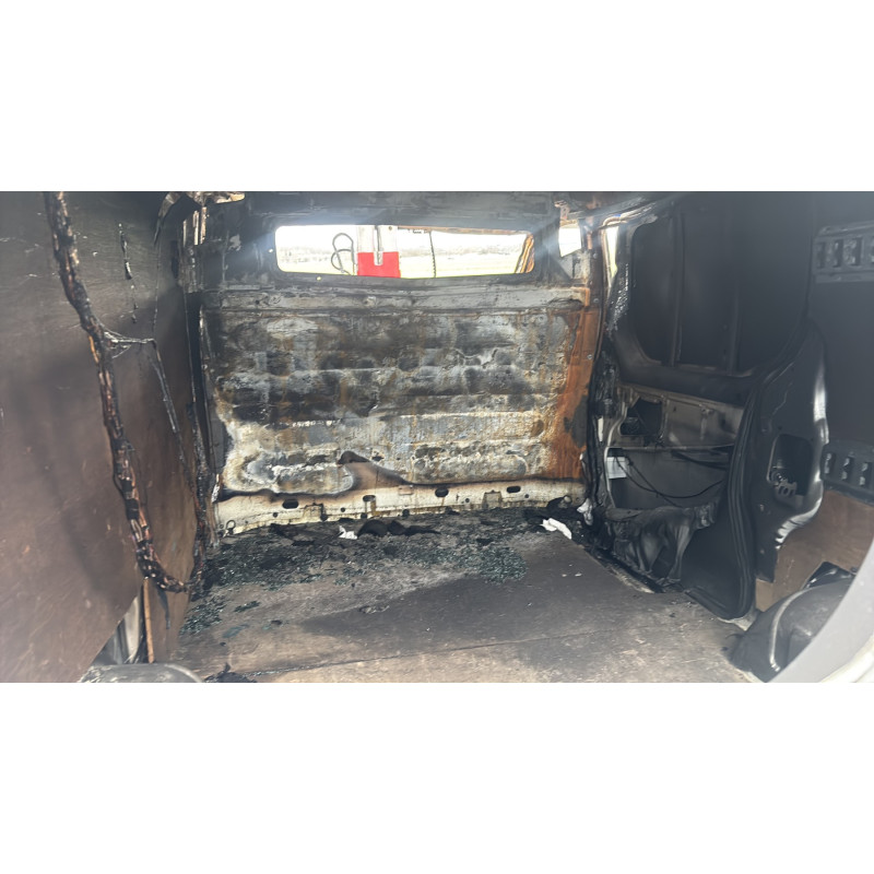 Eclairage de plaque RENAULT TRAFIC 2 Photo n°8