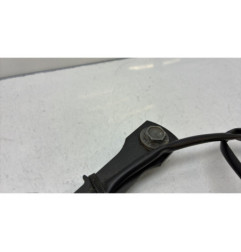 Attache ceinture avant droit NISSAN JUKE 1