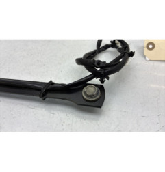Attache ceinture avant gauche NISSAN JUKE 1