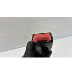 Attache ceinture avant gauche NISSAN JUKE 1