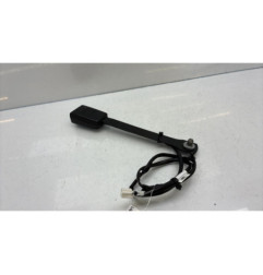 Attache ceinture avant gauche NISSAN JUKE 1